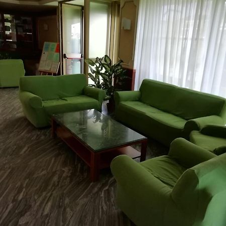 Hotel Boston 알바아드리안티카 외부 사진